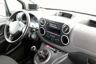 Peugeot Partner, 1.6, 74 kW, diesel, manual, front-wheel drive
