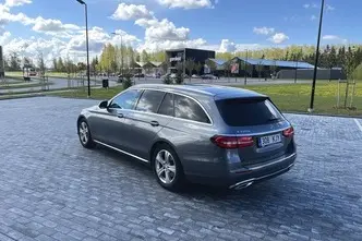 Mercedes-Benz E 220, 2.0, 143 kW, diesel, automatic, rear-wheel drive