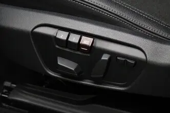 BMW 220, 2.0, 141 kW, bensiin, automaat, esivedu