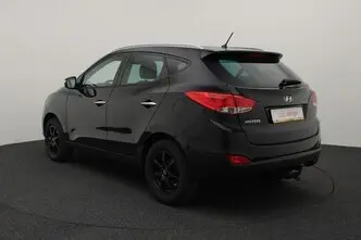 Hyundai ix35, 2.0, 120 kW, бензин, автомат, передний привод