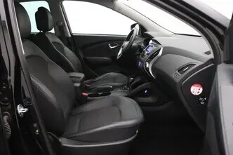 Hyundai ix35, 2.0, 120 kW, бензин, автомат, передний привод