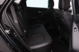 Hyundai ix35, 2.0, 120 kW, бензин, автомат, передний привод