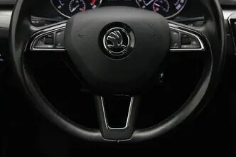 Škoda Superb, 1.6, 88 kW, diisel, automaat, esivedu