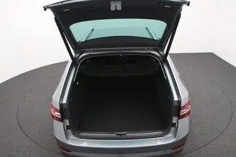 Škoda Superb, 1.6, 88 kW, diisel, automaat, esivedu