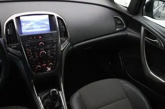Opel Astra, 1.4, 103 kW, bensiin, manuaal, esivedu