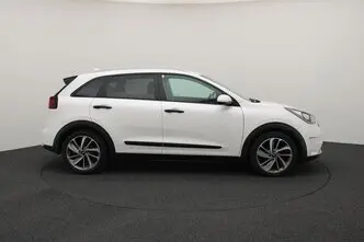 Kia Niro, 1.6, 77 kW, hübriid, automaat, esivedu