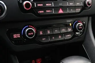 Kia Niro, 1.6, 77 kW, hübriid, automaat, esivedu