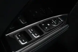 Kia Niro, 1.6, 77 kW, hübriid, automaat, esivedu