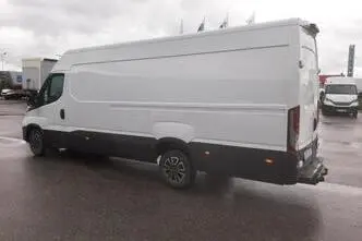 Iveco Daily, 3.0, 132 kW, diesel, automatic, rear-wheel drive