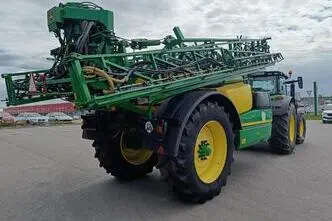 John Deere R962i
