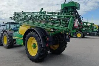 John Deere R962i