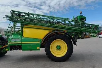 John Deere R962i
