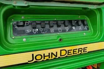 John Deere R962i