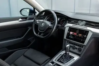 Volkswagen Passat, 1.4, 110 kW, petrol, automatic, front-wheel drive