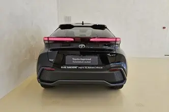 Toyota C-HR, 2.0, 112 kW, гибрид, автомат, полный привод