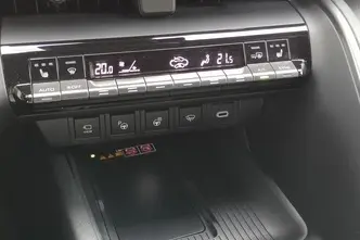 Toyota C-HR, 2.0, 112 kW, hübriid, automaat, nelikvedu