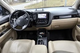 Mitsubishi Outlander, 2.3, 110 kW, diisel, automaat, nelikvedu
