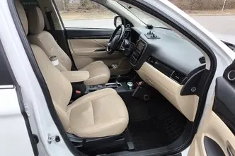 Mitsubishi Outlander, 2.3, 110 kW, diisel, automaat, nelikvedu