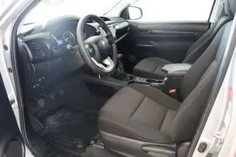 Toyota Hilux, 2.4, 110 kW, diisel, manuaal, nelikvedu