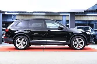 Audi Q7, 3.0, 210 kW, hybrid, automatic, four-wheel drive
