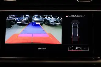Audi Q7, 3.0, 210 kW, hybrid, automatic, four-wheel drive