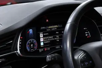 Audi Q7, 3.0, 210 kW, hybrid, automatic, four-wheel drive
