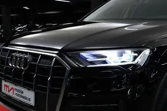 Audi Q7, 3.0, 210 kW, hybrid, automatic, four-wheel drive