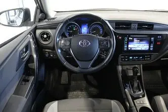 Toyota Auris, 1.6, 97 kW, бензин, автомат, передний привод