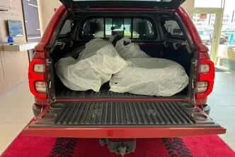 Toyota Hilux, 2.8, 150 kW, diisel, automaat, nelikvedu