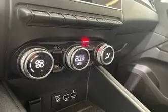 Renault Captur, 1.6, 117 kW, pistikhübriid, automaat, esivedu