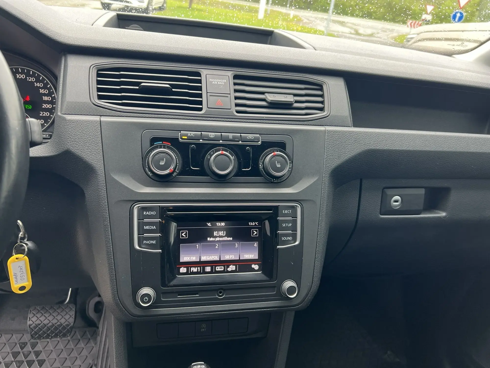 Volkswagen Caddy, 2.0, 75 kW, diesel, automatic, front-wheel drive