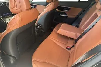 Mercedes-Benz GLC 200, 2.0, 120 kW, гибрид, автомат, полный привод
