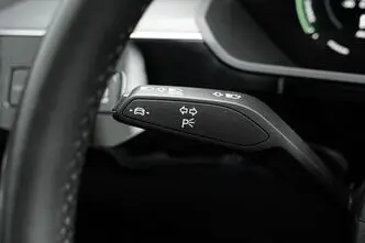 Audi e-tron, 300 kW, elekter, automaat, nelikvedu