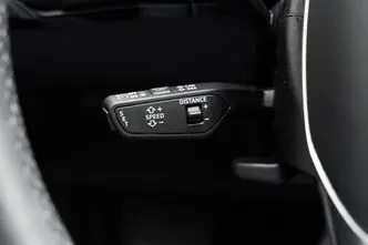 Audi e-tron, 300 kW, elekter, automaat, nelikvedu