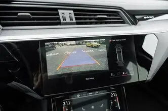 Audi e-tron, 300 kW, elekter, automaat, nelikvedu