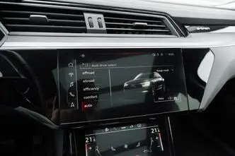 Audi e-tron, 300 kW, elekter, automaat, nelikvedu