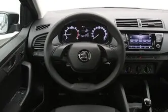 Škoda Fabia, 1.0, 70 kW, бензин, механическая, передний привод