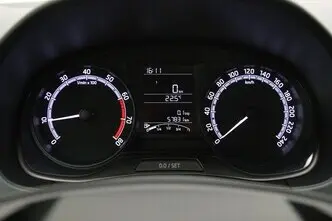 Škoda Fabia, 1.0, 70 kW, бензин, механическая, передний привод