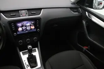 Škoda Octavia, 1.6, 85 kW, diisel, automaat, esivedu