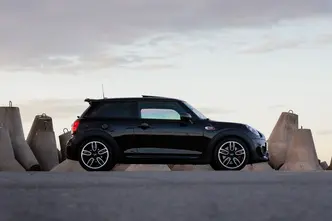 MINI John Cooper Works, 2.0, 170 kW, bensiin, automaat, esivedu