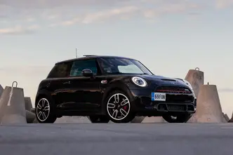 MINI John Cooper Works, 2.0, 170 kW, bensiin, automaat, esivedu