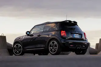MINI John Cooper Works, 2.0, 170 kW, bensiin, automaat, esivedu