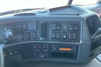 Volvo FMX 410 6x2, 308 kW, diesel, automatic