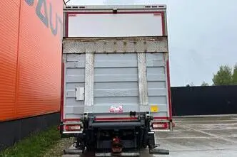 Volvo FM 370 6x2*4, 278 kW, diisel, automaat