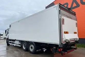 Mercedes-Benz Antos 2535 6x2*4, 260 kW, дизель, автомат