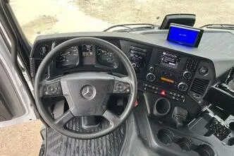 Mercedes-Benz Antos 2535 6x2*4, 260 kW, дизель, автомат