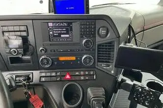 Mercedes-Benz Antos 2535 6x2*4, 260 kW, дизель, автомат