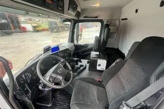 Mercedes-Benz Antos 2535 6x2*4, 260 kW, дизель, автомат
