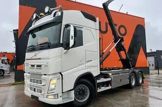 Volvo FH 540 6x4, 405 kW, дизель, автомат