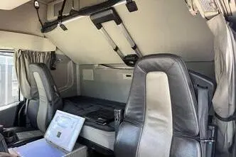 Volvo FH 540 6x4, 405 kW, дизель, автомат